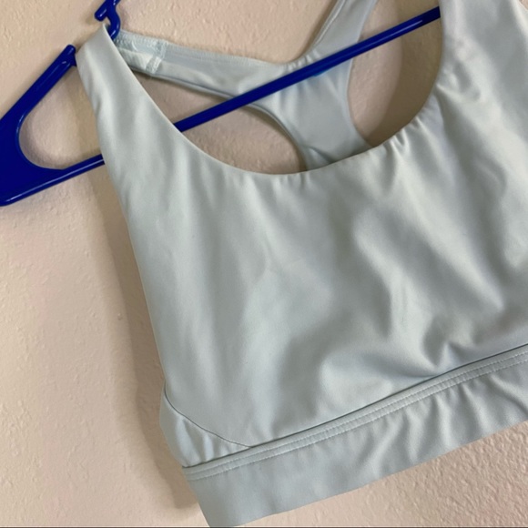 ATHLETA light blue Ultimate sports bra - Picture 9 of 11